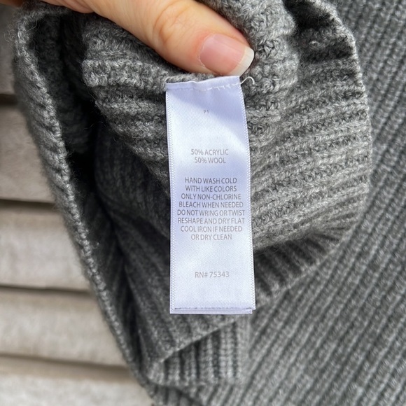 Ellen Tracy Wool Mock Neck Sweater with 3/4 Length Sleeves Size S - Picture 9 of 9